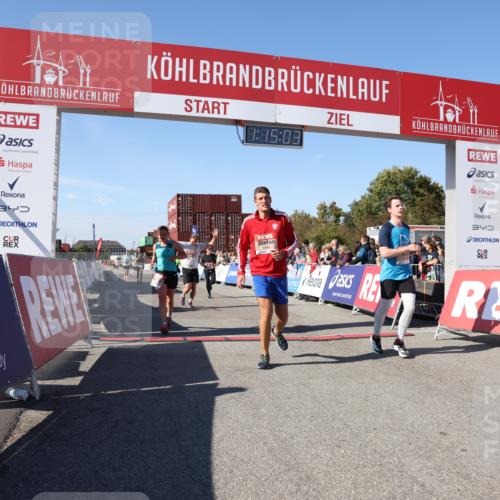 03.10.2025 - Köhlbrandbrückenlauf Lena Gebhardt http://msf.ph/oto/9037865 03.10.2025 13:15:03 Ziel 4090, 4232, 4244, 4282, 4406, 4784, 5054, 5173, 5737, 6017, 6128, 6129, 6189, 6249, 6252, 6293, 6454, 6810, 6815 meine-sportfotos.de