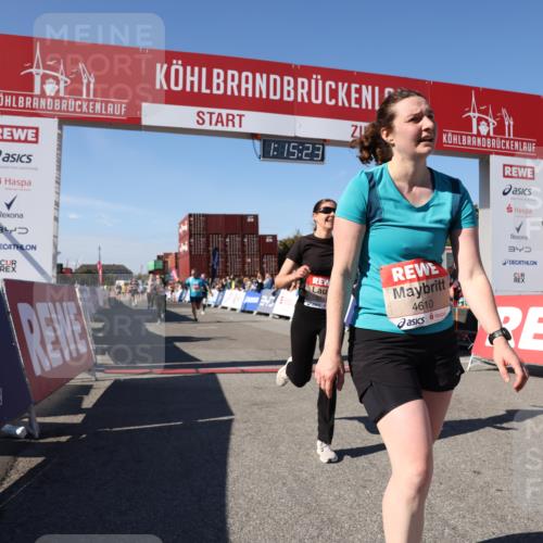03.10.2025 - Köhlbrandbrückenlauf Lena Gebhardt http://msf.ph/oto/9038072 03.10.2025 13:15:24 Ziel 4031, 4267, 4610, 4962, 5309, 5771, 6535, 6772, 6773, 6790 meine-sportfotos.de