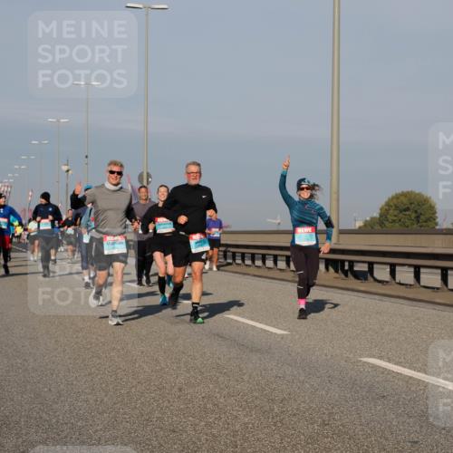 03.10.2025 - Köhlbrandbrückenlauf Fabian Wolf http://msf.ph/oto/9038079 03.10.2025 09:52:32 Position 3  meine-sportfotos.de