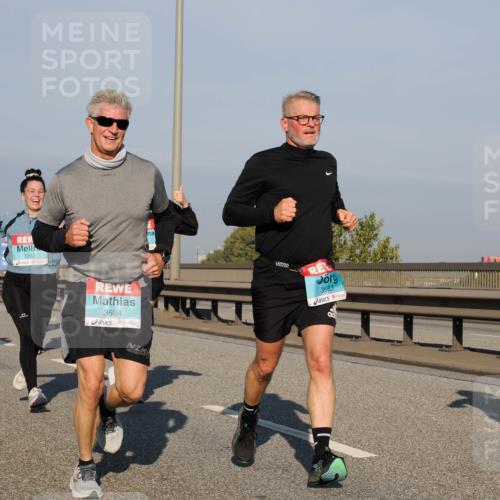 03.10.2025 - Köhlbrandbrückenlauf Fabian Wolf http://msf.ph/oto/9038137 03.10.2025 09:52:34 Position 3 1364, 3362, 3684, 3683 meine-sportfotos.de
