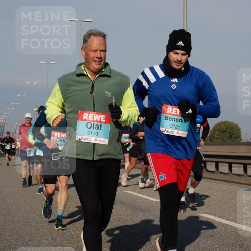 03.10.2025 - Köhlbrandbrückenlauf Fabian Wolf http://msf.ph/oto/9038314 03.10.2025 09:52:42 Position 3 200, 3120, 0, 3121, 11, 2431 meine-sportfotos.de