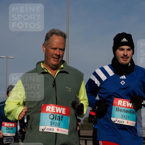 03.10.2025 - Köhlbrandbrückenlauf Fabian Wolf http://msf.ph/oto/9038334 03.10.2025 09:52:43 Position 3 1200, 3120, 3121, 11, 2431 meine-sportfotos.de
