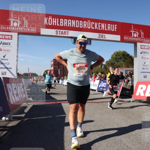 03.10.2025 - Köhlbrandbrückenlauf Lena Gebhardt http://msf.ph/oto/9038362 03.10.2025 13:15:47 Ziel 4210, 4399, 4421, 4604, 4678, 4803, 4885, 5768, 5800, 5801, 5879, 5942, 6112, 6301, 6445, 6536 meine-sportfotos.de
