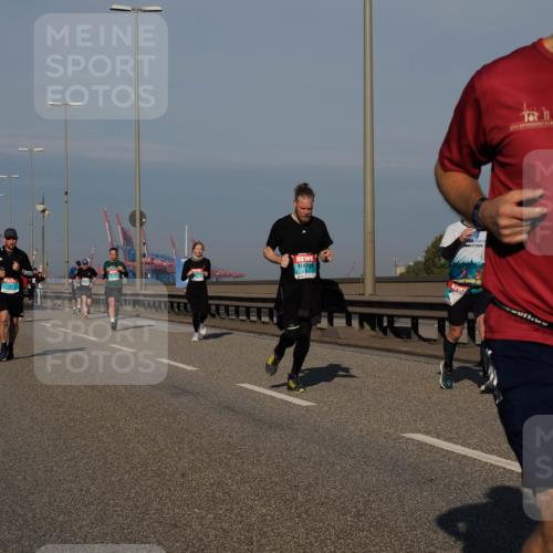 03.10.2025 - Köhlbrandbrückenlauf Fabian Wolf http://msf.ph/oto/9038409 03.10.2025 09:52:47 Position 3 532 meine-sportfotos.de