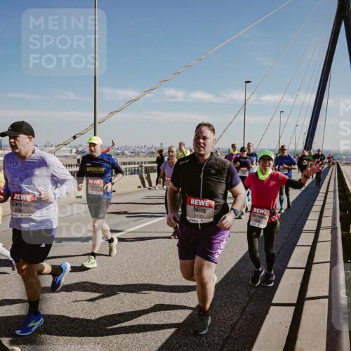 03.10.2025 - Köhlbrandbrückenlauf Michael Burmester http://msf.ph/oto/9038413 03.10.2025 12:31:10 Position 1 5282, 5493 meine-sportfotos.de