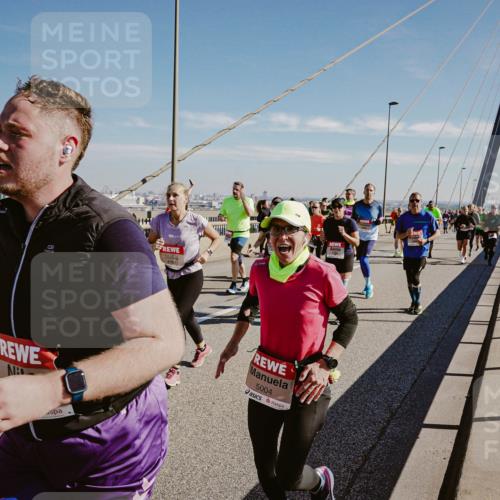03.10.2025 - Köhlbrandbrückenlauf Michael Burmester http://msf.ph/oto/9038435 03.10.2025 12:31:11 Position 1 6780, 5004 meine-sportfotos.de