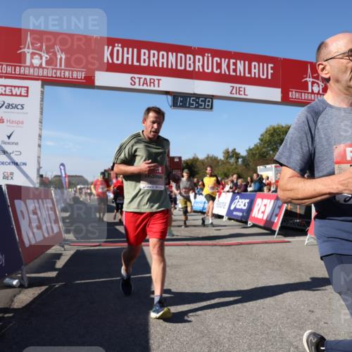 03.10.2025 - Köhlbrandbrückenlauf Lena Gebhardt http://msf.ph/oto/9038489 03.10.2025 13:15:59 Ziel 4374, 4423, 4495, 4548, 4644, 4677, 4805, 4833, 5022, 5023, 5217, 5867, 5868, 5879, 6270, 6271, 6301, 6445, 6507, 6712 meine-sportfotos.de