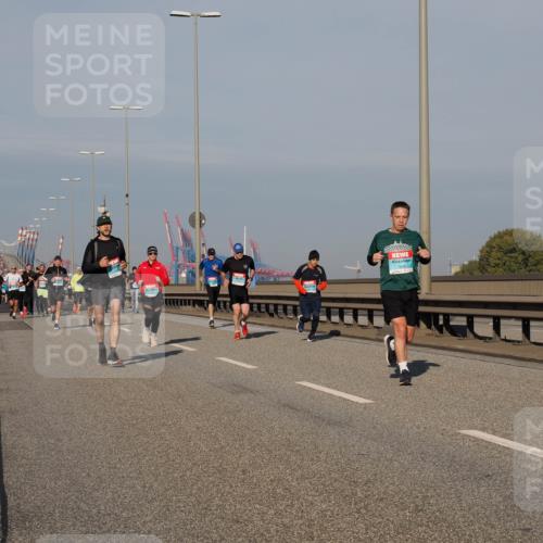 03.10.2025 - Köhlbrandbrückenlauf Fabian Wolf http://msf.ph/oto/9038525 03.10.2025 09:52:53 Position 3 1699 meine-sportfotos.de