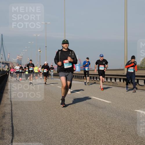 03.10.2025 - Köhlbrandbrückenlauf Fabian Wolf http://msf.ph/oto/9038578 03.10.2025 09:52:56 Position 3 1489, 3 meine-sportfotos.de