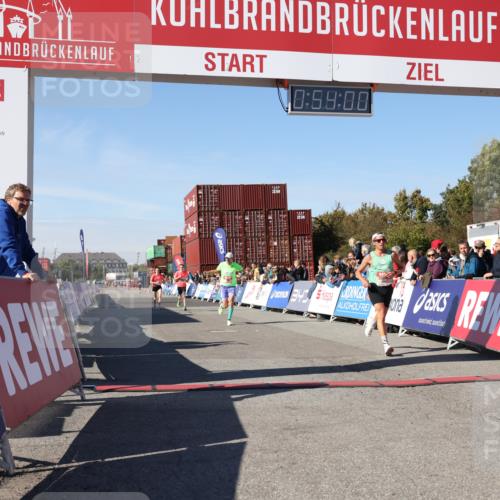 03.10.2025 - Köhlbrandbrückenlauf Lena Gebhardt http://msf.ph/oto/9038607 03.10.2025 12:54:00 Ziel 4030, 4088, 5710, 5947, 6002, 6200, 6817 meine-sportfotos.de