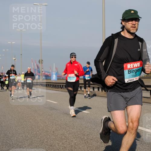03.10.2025 - Köhlbrandbrückenlauf Fabian Wolf http://msf.ph/oto/9038609 03.10.2025 09:52:58 Position 3 1489 meine-sportfotos.de