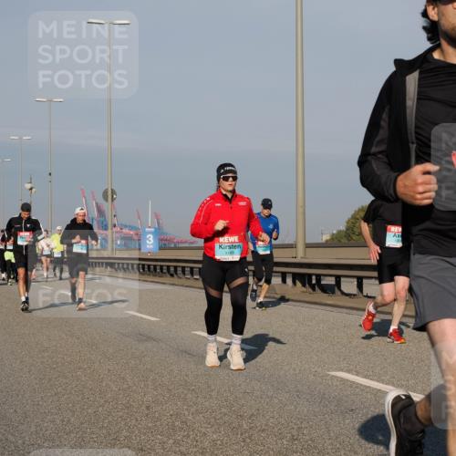 03.10.2025 - Köhlbrandbrückenlauf Fabian Wolf http://msf.ph/oto/9038614 03.10.2025 09:52:58 Position 3 3189, 1489, 1369 meine-sportfotos.de