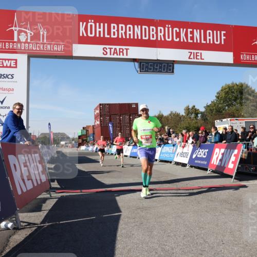 03.10.2025 - Köhlbrandbrückenlauf Lena Gebhardt http://msf.ph/oto/9038666 03.10.2025 12:54:03 Ziel 4030, 5710, 5947, 6002, 6200, 6817 meine-sportfotos.de