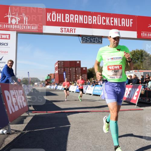 03.10.2025 - Köhlbrandbrückenlauf Lena Gebhardt http://msf.ph/oto/9038684 03.10.2025 12:54:04 Ziel 4030, 5710, 5947, 6002, 6200, 6817 meine-sportfotos.de