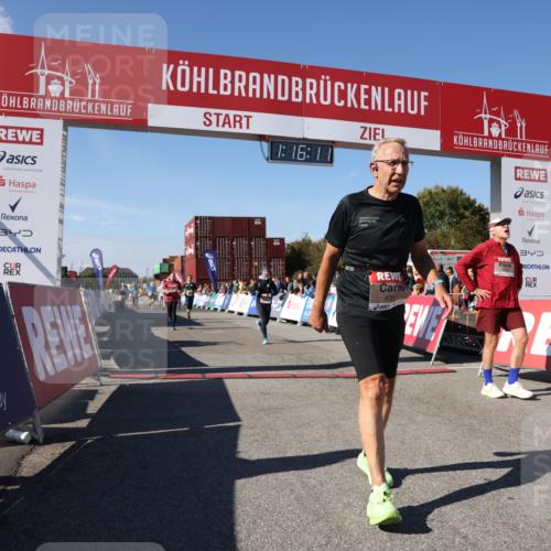 03.10.2025 - Köhlbrandbrückenlauf Lena Gebhardt http://msf.ph/oto/9038703 03.10.2025 13:16:11 Ziel 4311, 4423, 4495, 4644, 4696, 5068, 5336, 5684, 5806, 6712 meine-sportfotos.de