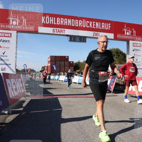03.10.2025 - Köhlbrandbrückenlauf Lena Gebhardt http://msf.ph/oto/9038712 03.10.2025 13:16:11 Ziel 4311, 4423, 4495, 4644, 4696, 5068, 5336, 5684, 5806, 6712 meine-sportfotos.de