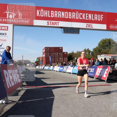 03.10.2025 - Köhlbrandbrückenlauf Lena Gebhardt http://msf.ph/oto/9038733 03.10.2025 12:54:07 Ziel 4030, 5710, 5947, 6002, 6200, 6817 meine-sportfotos.de