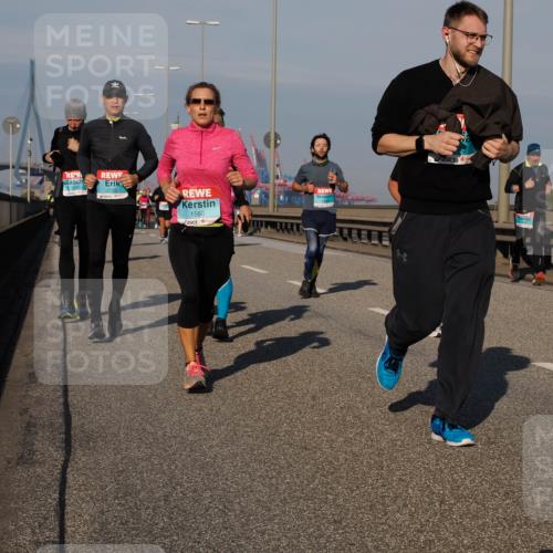 03.10.2025 - Köhlbrandbrückenlauf Fabian Wolf http://msf.ph/oto/9038908 03.10.2025 09:53:12 Position 3 2735, 1566 meine-sportfotos.de