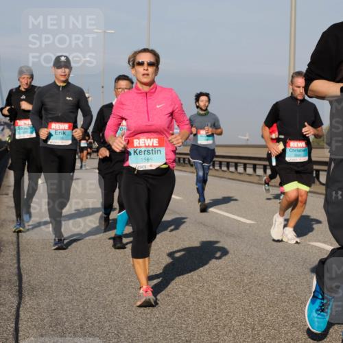 03.10.2025 - Köhlbrandbrückenlauf Fabian Wolf http://msf.ph/oto/9038925 03.10.2025 09:53:13 Position 3 2735, 1566, 3641, 975 meine-sportfotos.de