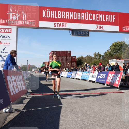 03.10.2025 - Köhlbrandbrückenlauf Lena Gebhardt http://msf.ph/oto/9039107 03.10.2025 12:54:45 Ziel 4079, 4106, 4209, 6151, 6621, 6683 meine-sportfotos.de