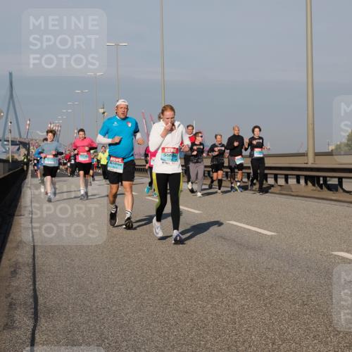 03.10.2025 - Köhlbrandbrückenlauf Fabian Wolf http://msf.ph/oto/9039137 03.10.2025 09:53:26 Position 3 3218, 1742 meine-sportfotos.de