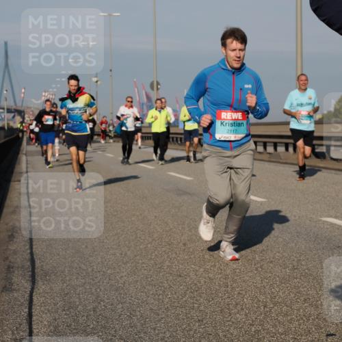 03.10.2025 - Köhlbrandbrückenlauf Fabian Wolf http://msf.ph/oto/9039323 03.10.2025 09:53:34 Position 3 2117 meine-sportfotos.de