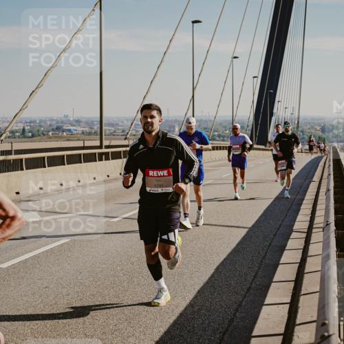 03.10.2025 - Köhlbrandbrückenlauf Michael Burmester http://msf.ph/oto/9039378 03.10.2025 12:18:50 Position 1 6216, 6793 meine-sportfotos.de