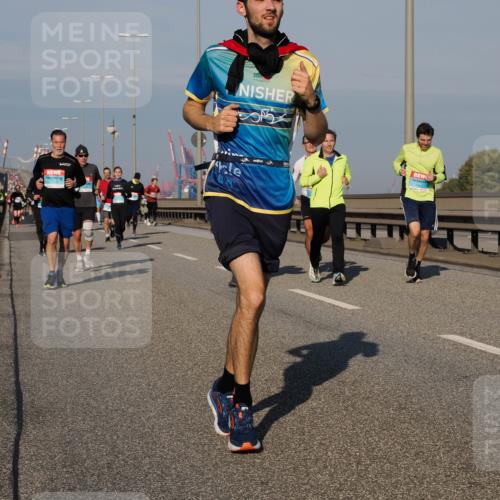 03.10.2025 - Köhlbrandbrückenlauf Fabian Wolf http://msf.ph/oto/9039403 03.10.2025 09:53:38 Position 3  meine-sportfotos.de