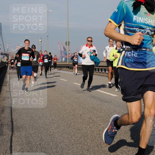 03.10.2025 - Köhlbrandbrückenlauf Fabian Wolf http://msf.ph/oto/9039413 03.10.2025 09:53:38 Position 3 1660 meine-sportfotos.de