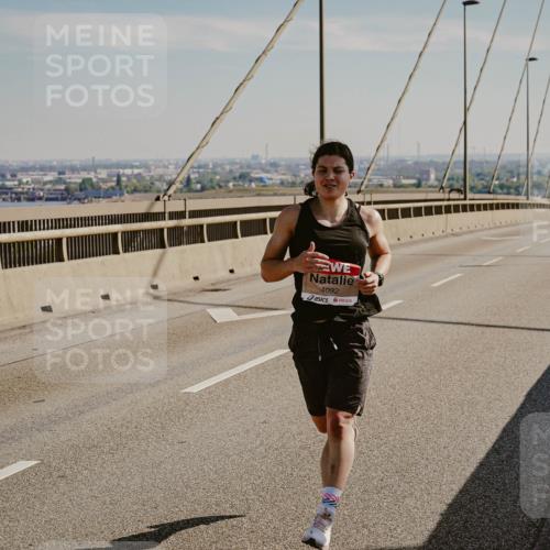 03.10.2025 - Köhlbrandbrückenlauf Michael Burmester http://msf.ph/oto/9039427 03.10.2025 12:19:08 Position 1 4092 meine-sportfotos.de