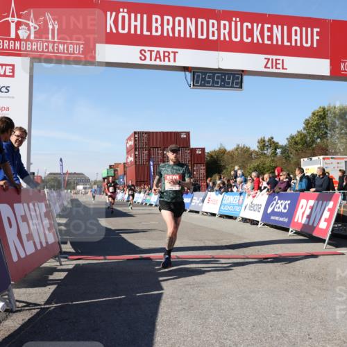 03.10.2025 - Köhlbrandbrückenlauf Lena Gebhardt http://msf.ph/oto/9039447 03.10.2025 12:55:43 Ziel 4001, 4104, 4594, 6100, 6762 meine-sportfotos.de