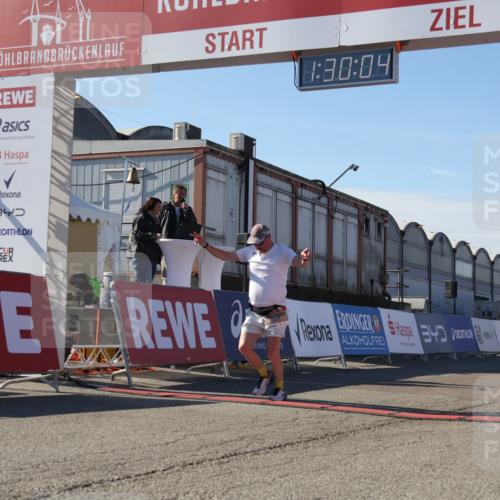 03.10.2025 - Köhlbrandbrückenlauf Luisa Fischer http://msf.ph/oto/9039503 03.10.2025 13:30:03 Ziel 4459, 4825, 5369, 5398, 5587, 5621, 5930, 6234, 6570, 6698 meine-sportfotos.de
