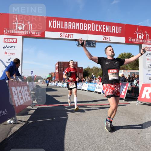 03.10.2025 - Köhlbrandbrückenlauf Lena Gebhardt http://msf.ph/oto/9039505 03.10.2025 12:55:47 Ziel 4001, 4594, 6100, 6480, 6762 meine-sportfotos.de