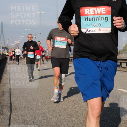 03.10.2025 - Köhlbrandbrückenlauf Fabian Wolf http://msf.ph/oto/9039518 03.10.2025 09:53:42 Position 3 1243, 1660 meine-sportfotos.de