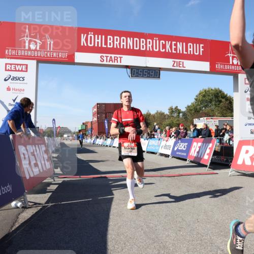 03.10.2025 - Köhlbrandbrückenlauf Lena Gebhardt http://msf.ph/oto/9039520 03.10.2025 12:55:47 Ziel 4001, 4594, 6100, 6480, 6762 meine-sportfotos.de