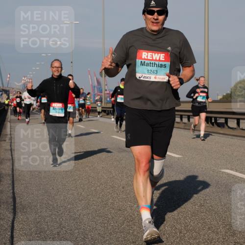 03.10.2025 - Köhlbrandbrückenlauf Fabian Wolf http://msf.ph/oto/9039532 03.10.2025 09:53:43 Position 3 1873, 1243 meine-sportfotos.de
