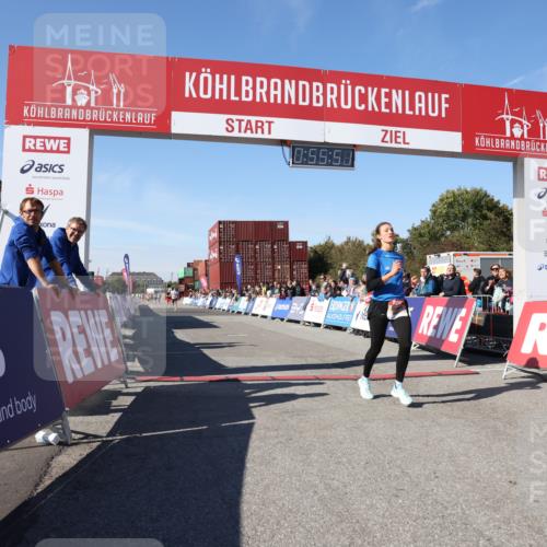 03.10.2025 - Köhlbrandbrückenlauf Lena Gebhardt http://msf.ph/oto/9039559 03.10.2025 12:55:52 Ziel 4594, 5966, 6100, 6480, 6762 meine-sportfotos.de