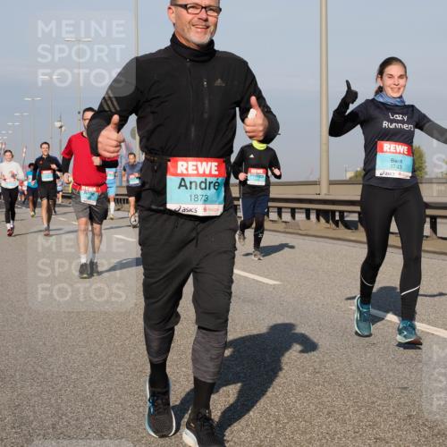 03.10.2025 - Köhlbrandbrückenlauf Fabian Wolf http://msf.ph/oto/9039575 03.10.2025 09:53:45 Position 3 1873, 3743 meine-sportfotos.de