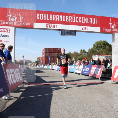 03.10.2025 - Köhlbrandbrückenlauf Lena Gebhardt http://msf.ph/oto/9039620 03.10.2025 12:56:03 Ziel 4041, 5966, 6778 meine-sportfotos.de