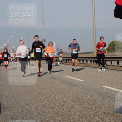 03.10.2025 - Köhlbrandbrückenlauf Fabian Wolf http://msf.ph/oto/9039662 03.10.2025 09:53:49 Position 3  meine-sportfotos.de