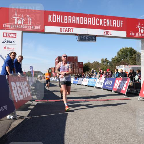03.10.2025 - Köhlbrandbrückenlauf Lena Gebhardt http://msf.ph/oto/9039748 03.10.2025 12:56:15 Ziel 4028, 4041, 4050, 4078, 4114, 4123, 5957, 6206, 6489, 6495 meine-sportfotos.de