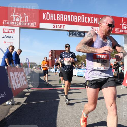 03.10.2025 - Köhlbrandbrückenlauf Lena Gebhardt http://msf.ph/oto/9039768 03.10.2025 12:56:16 Ziel 4028, 4041, 4050, 4078, 4114, 4123, 5957, 6206, 6489, 6495 meine-sportfotos.de