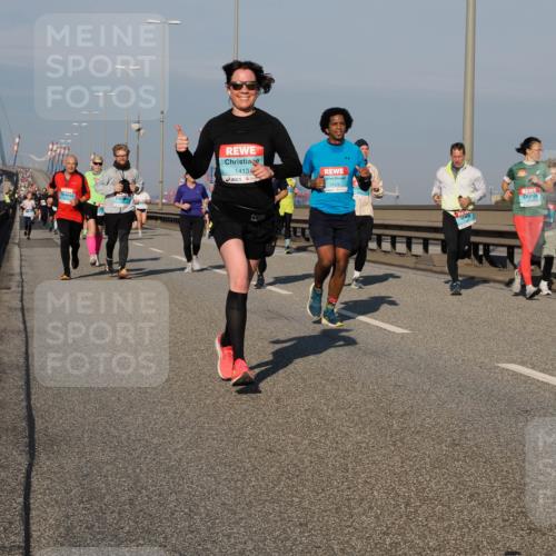 03.10.2025 - Köhlbrandbrückenlauf Fabian Wolf http://msf.ph/oto/9039786 03.10.2025 09:53:56 Position 3 1413, 3123 meine-sportfotos.de