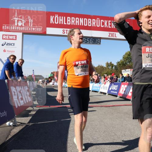 03.10.2025 - Köhlbrandbrückenlauf Lena Gebhardt http://msf.ph/oto/9039822 03.10.2025 12:56:20 Ziel 4028, 4050, 4078, 4114, 4123, 4166, 4231, 5957, 6206, 6266, 6489, 6495 meine-sportfotos.de