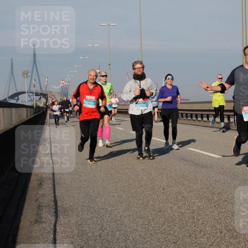03.10.2025 - Köhlbrandbrückenlauf Fabian Wolf http://msf.ph/oto/9039855 03.10.2025 09:53:59 Position 3 2891, 1408 meine-sportfotos.de