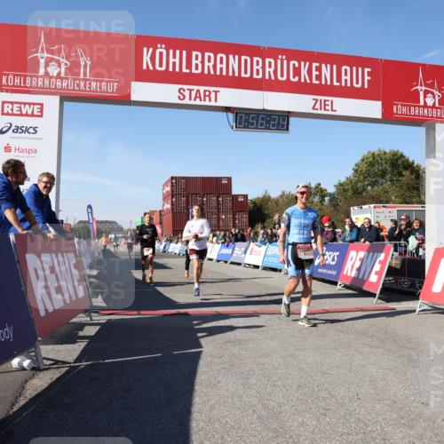 03.10.2025 - Köhlbrandbrückenlauf Lena Gebhardt http://msf.ph/oto/9039871 03.10.2025 12:56:25 Ziel 4028, 4050, 4078, 4166, 4170, 4231, 4478, 5957, 6266 meine-sportfotos.de
