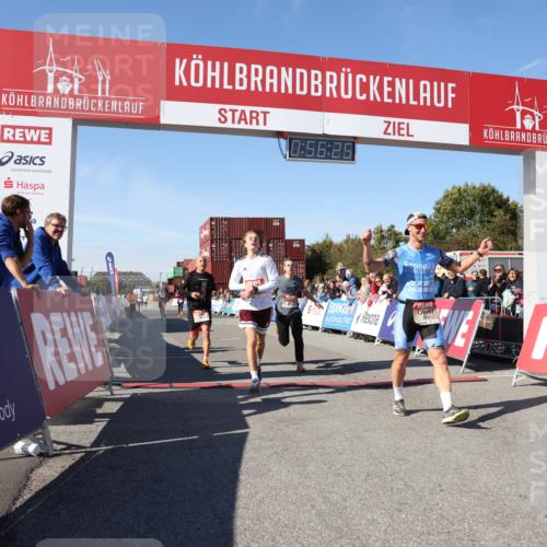03.10.2025 - Köhlbrandbrückenlauf Lena Gebhardt http://msf.ph/oto/9039894 03.10.2025 12:56:26 Ziel 4028, 4050, 4078, 4166, 4170, 4231, 4478, 5957, 6266, 6408 meine-sportfotos.de