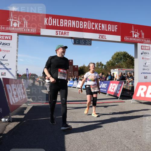 03.10.2025 - Köhlbrandbrückenlauf Lena Gebhardt http://msf.ph/oto/9039941 03.10.2025 13:16:39 Ziel 4036, 4235, 4314, 4330, 4356, 4408, 4431, 4551, 4813, 5104, 5570, 5630, 5694, 5815, 6208, 6299, 6353, 6377, 6746, 6812 meine-sportfotos.de