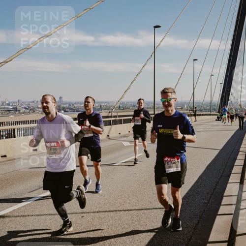 03.10.2025 - Köhlbrandbrückenlauf Michael Burmester http://msf.ph/oto/9039955 03.10.2025 12:20:37 Position 1 4106, 170, 6683 meine-sportfotos.de