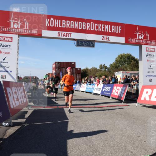 03.10.2025 - Köhlbrandbrückenlauf Lena Gebhardt http://msf.ph/oto/9039983 03.10.2025 13:16:43 Ziel 4036, 4235, 4330, 4356, 4431, 4551, 4813, 5028, 5099, 5104, 5630, 6208, 6299, 6340, 6343, 6620, 6697, 6746, 6785 meine-sportfotos.de